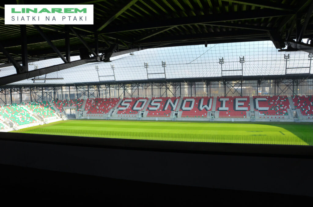 stadion siatki przeciw ptakom, ochrona stadionu Sosnowiec, montaż siatek stadion Sosnowiec