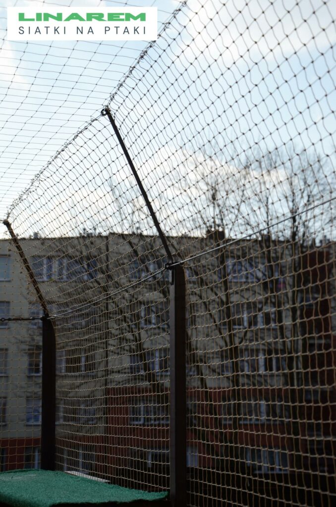zabezpieczenie ptaki trzebinia, siatka na ptaki ogrod trzebinia, ochrona ogrodu siatka przeciw golebiom, montaz siatki trzebinia