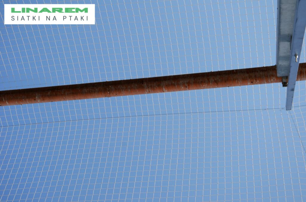 instalacje przemyslowe ptaki sierpc, montaz siatek ochronnych, zabezpieczenie obiektow przed ptakami